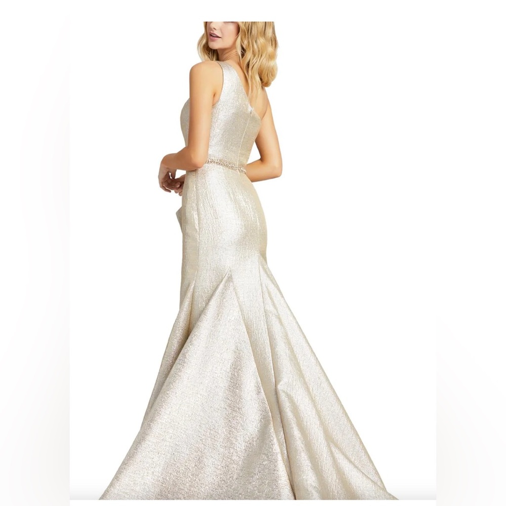 Macduggal gown